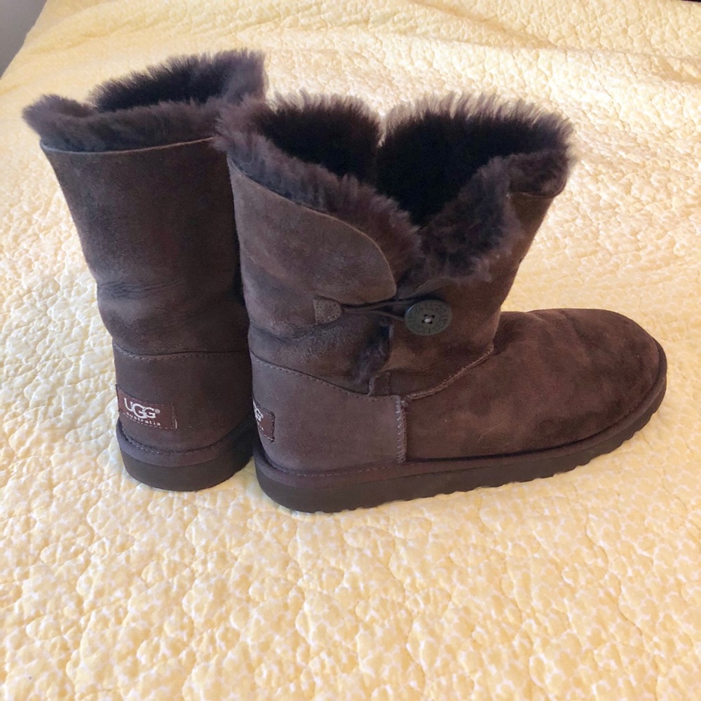 UGG Bailey Button Boots in Chocolate